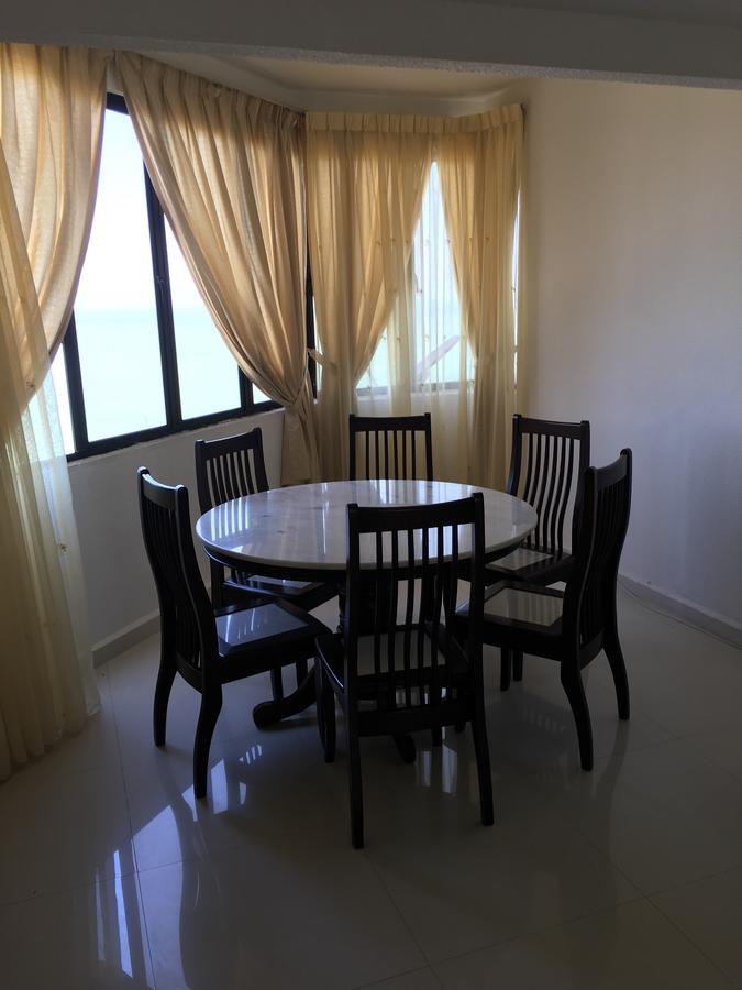 The Ferringhi Sea View At Sri Sayang Apartment Batu Ferringhi Exterior photo